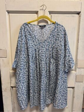 Women's BloomChic Blue Floral Top